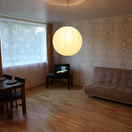 Guest Apartamento Treimani